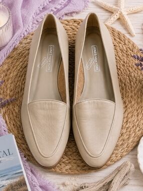 Jones New York Beige Leather Loafers